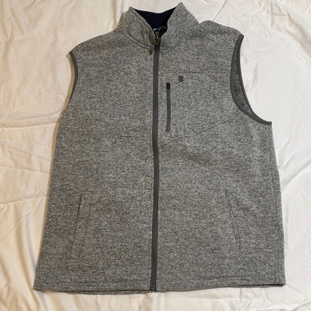 Izod Men's Gray Vest fleece sweater, full zip
